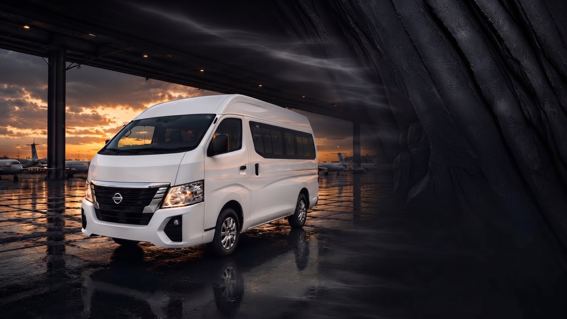 Van blanca para rutas de transporte de personal de empresas en Guadalajara